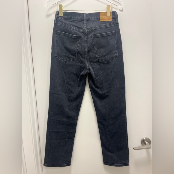 Denim Forum
The Arlo Hi-Rise Straight Jean Size 26 , 28L - Picture 3 of 5